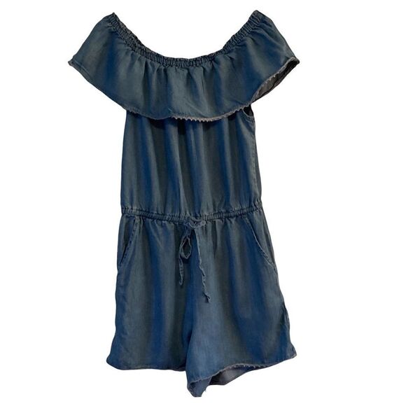 BEACHLUNCHLOUNGE COLLECTION Off The Shoulder Denim Style Romper, Size M - Picture 1 of 10